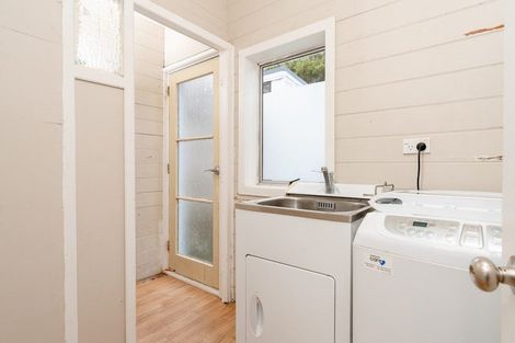 Photo of property in 10 Harper Street, Newtown, Wellington, 6021