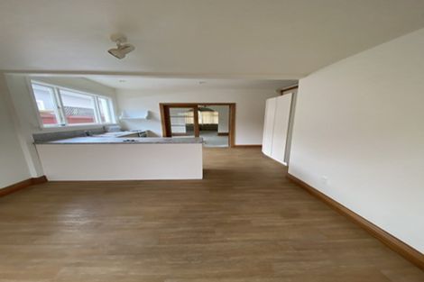 Photo of property in 36a Clare Street, Cambridge, 3434