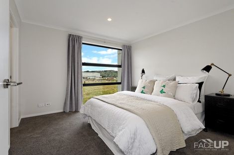 Photo of property in 87 Glidepath Road, Hobsonville, Auckland, 0616