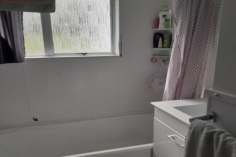 Photo of property in 12 Staysail Place, Whitby, Porirua, 5024