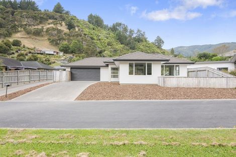 Photo of property in 9 Tindle Place, The Brook, Nelson, 7010