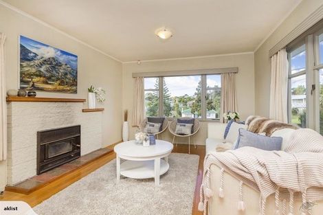 Photo of property in 28 James Street, Bayview, Auckland, 0629
