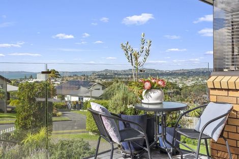Photo of property in 1 Ascot Way, Orewa, 0931