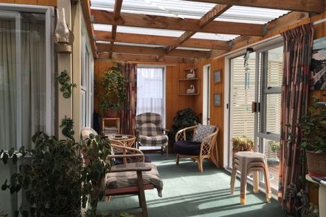 Photo of property in 37 Whittaker Street, Shannon, 4821