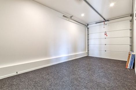 Photo of property in 20 Papai Lane, Massey, Auckland, 0614