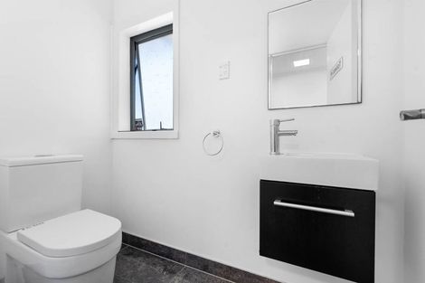 Photo of property in 1/184 Bucklands Beach Road, Bucklands Beach, Auckland, 2012