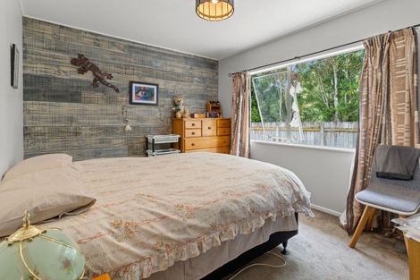 Photo of property in 4 Baillie Crescent, Carterton, 5713