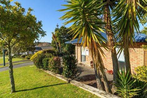 Photo of property in 15 Avon Rise, Welcome Bay, Tauranga, 3112