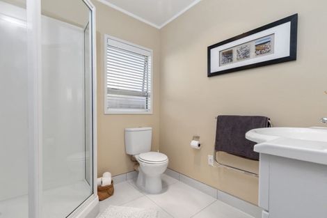 Photo of property in 4 Salem Place, Torbay, Auckland, 0630