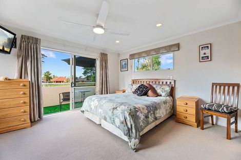 Photo of property in 157 Gravatt Road, Papamoa Beach, Papamoa, 3118