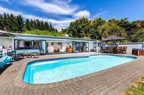 Photo of property in 1335 Kahikatea Flat Road, Kaukapakapa, 0871