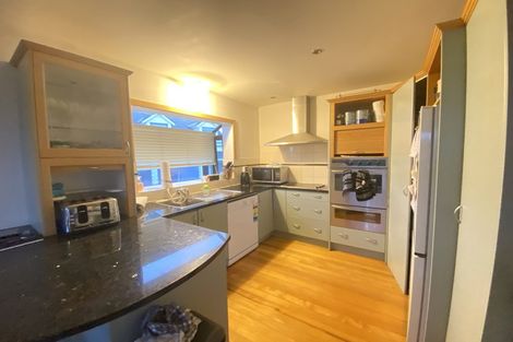 Photo of property in 25 Tatyana Place, Massey, Auckland, 0614