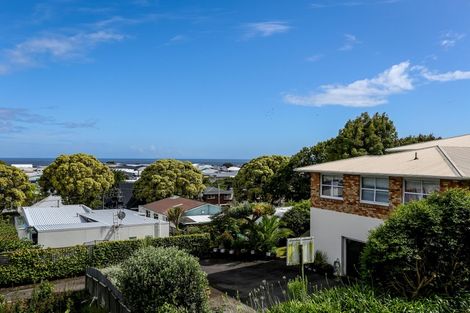 Photo of property in 85a Eliot Street, New Plymouth, 4310
