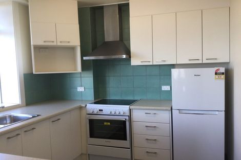 Photo of property in Jerningham Apartments, 20 Oriental Terrace, Oriental Bay, Wellington, 6011