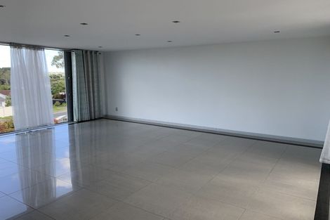 Photo of property in 217 East Coast Road, Campbells Bay, Auckland, 0620