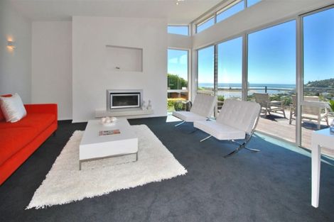 Photo of property in 10 Challenger Lane, Redcliffs, Christchurch, 8081