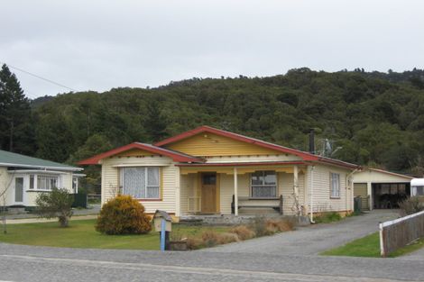 Photo of property in 673 Seven Mile Road, Runanga, 7803