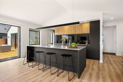 Photo of property in 8 Kirkland Crescent, Harewood, Christchurch, 8051