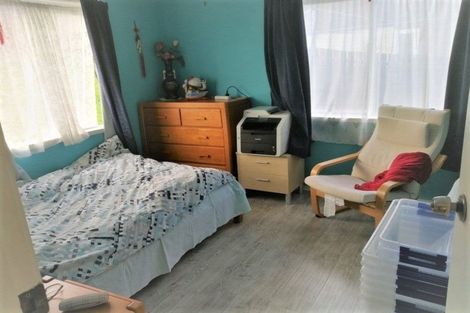 Photo of property in 6 Da Vinci Place, West Harbour, Auckland, 0618