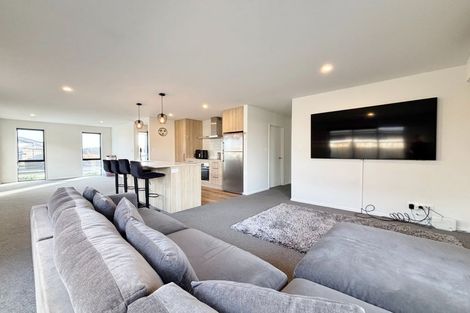 Photo of property in 92 Lady Isaac Drive, Rolleston, 7615