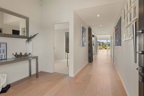 Photo of property in 36 Arawa Lane, Whitianga, 3510