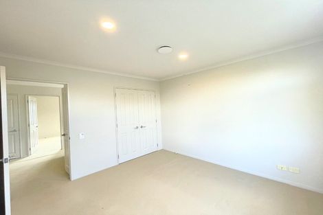 Photo of property in 12 Oakville Avenue, Flat Bush, Auckland, 2016