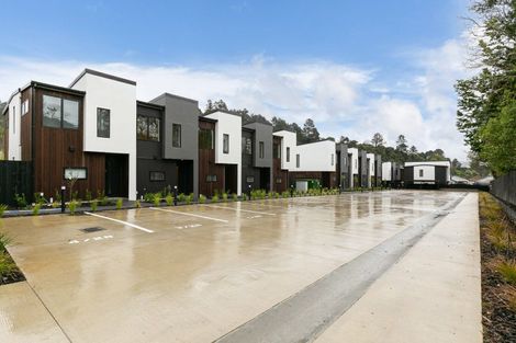 Photo of property in 3/28 Raukawa Street, Stokes Valley, Lower Hutt, 5019