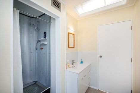 Photo of property in 69 Seabury Avenue, Foxton Beach, Foxton, 4815