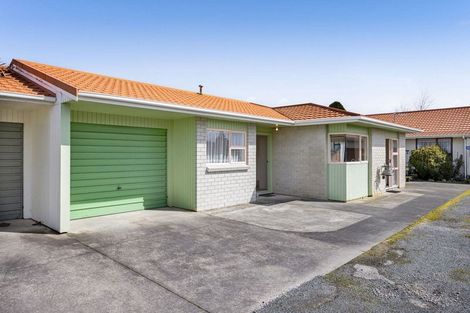 Photo of property in 6a Dives Avenue, Hawera, 4610