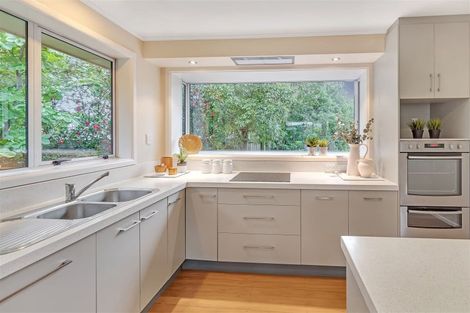 Photo of property in 21 Kirkwood Avenue, Upper Riccarton, Christchurch, 8041