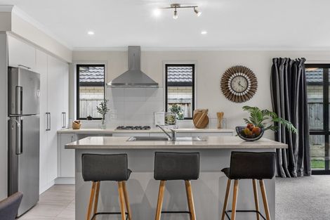 Photo of property in 55 Goodwin Crescent, Pyes Pa, Tauranga, 3112