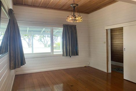 Photo of property in 2041 Ngunguru Road, Ngunguru, Whangarei, 0173