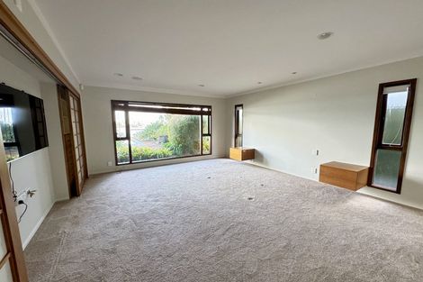 Photo of property in 10 Marine Terrace, Bayswater, Auckland, 0622