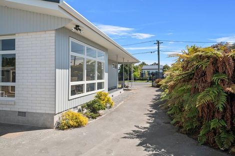 Photo of property in 97 Palmers Road, New Brighton, Christchurch, 8083