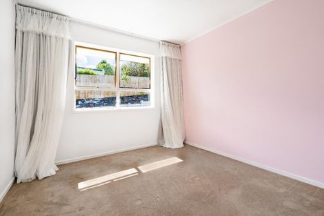 Photo of property in 62 Chorley Avenue, Massey, Auckland, 0614