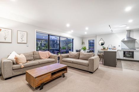 Photo of property in 21 Nelson Avenue, Aotea, Porirua, 5024