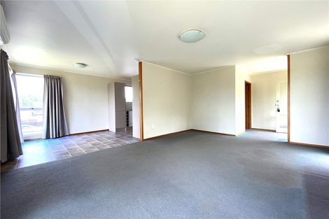 Photo of property in 8 Clensmore Place, Torbay, Auckland, 0630