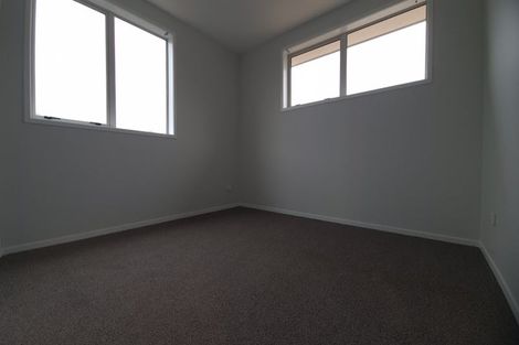 Photo of property in 43c Oreil Avenue, West Harbour, Auckland, 0618