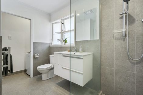 Photo of property in 1/7 Sydney Street, Hauraki, Auckland, 0622