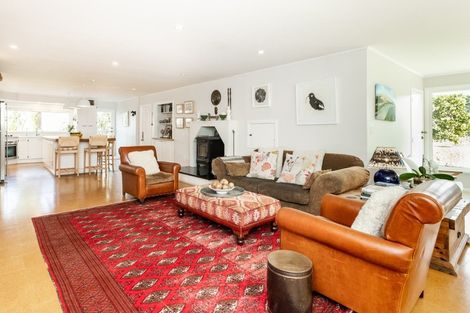 Photo of property in 321 Omarunui Road, Puketapu, Napier, 4183