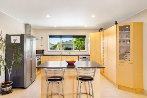 Photo of property in 20 Roskilda Crescent, Taradale, Napier, 4112