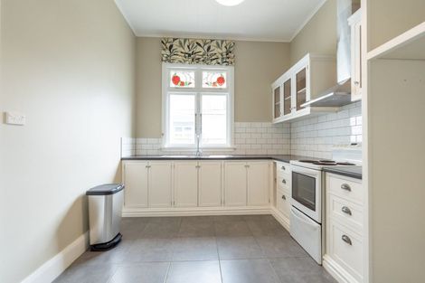 Photo of property in 24 Aroha Street, Takaro, Palmerston North, 4410