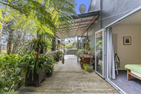 Photo of property in 27 Ocean View Road, Huia, Auckland, 0604