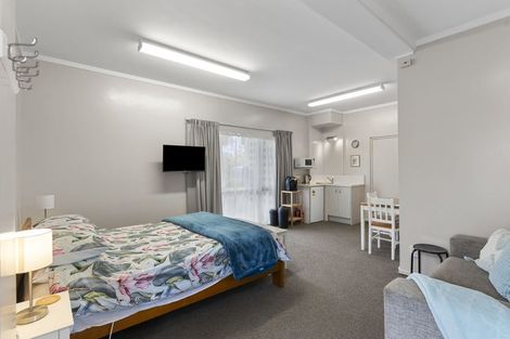 Photo of property in 48 Parkhurst Road, Helensville, 0874