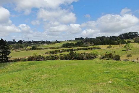 Photo of property in 42 Spur Road, Stillwater, Silverdale, 0993