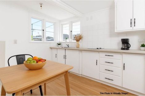 Photo of property in 57 Forrest Hill Road, Milford, Auckland, 0620