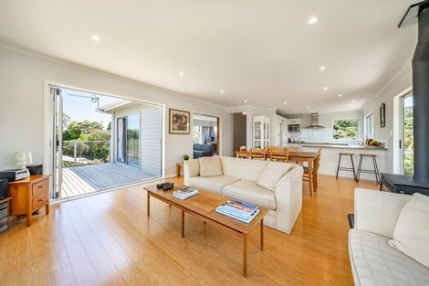 Photo of property in 12 The Track, Plimmerton, Porirua, 5026