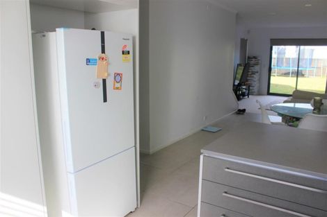 Photo of property in 8 Flounder Road, Hobsonville, Auckland, 0616