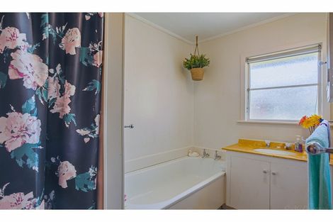 Photo of property in 2/75 Ranui Avenue, Waimataitai, Timaru, 7910