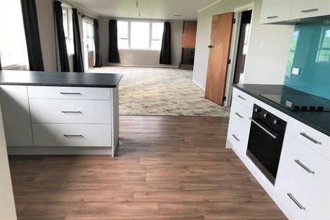 Photo of property in 89 Porikapa Road, Warea, New Plymouth, 4381